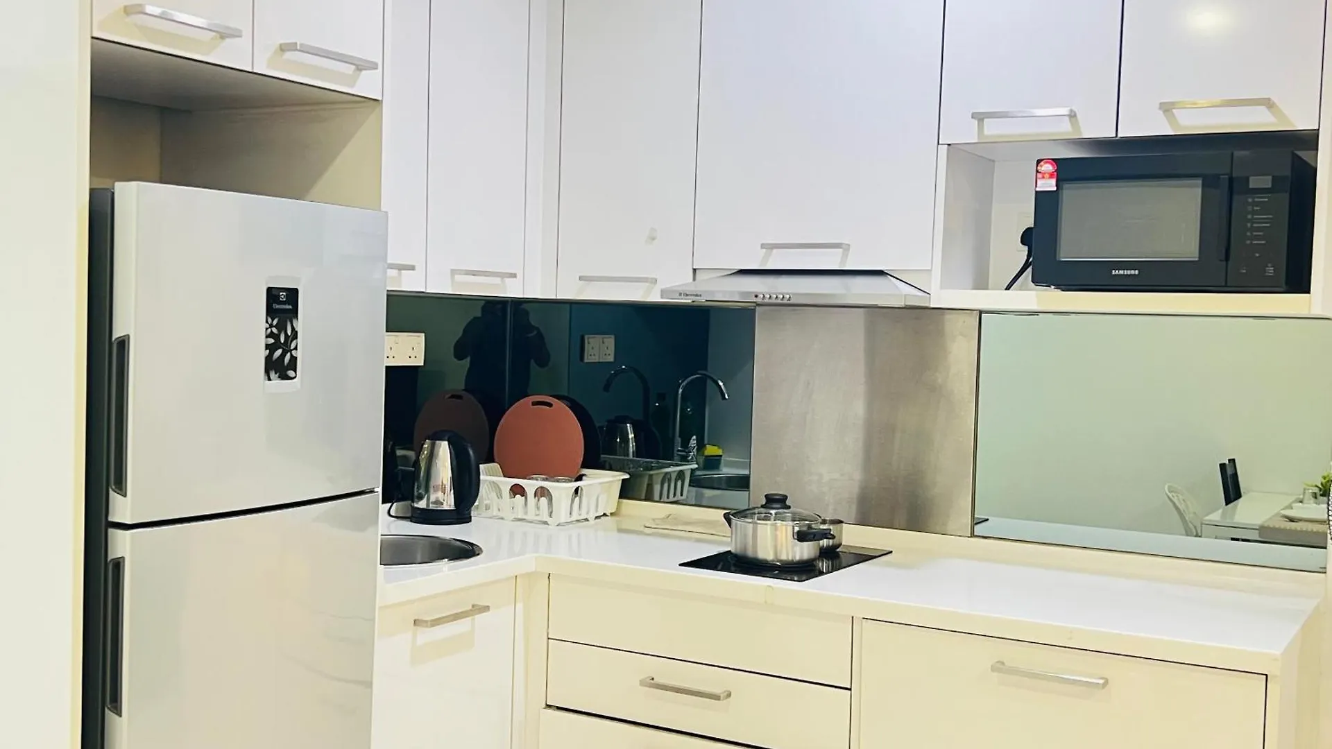 Apartment Mercu Summer Suites Klcc By Sweet Home Kuala Lumpur