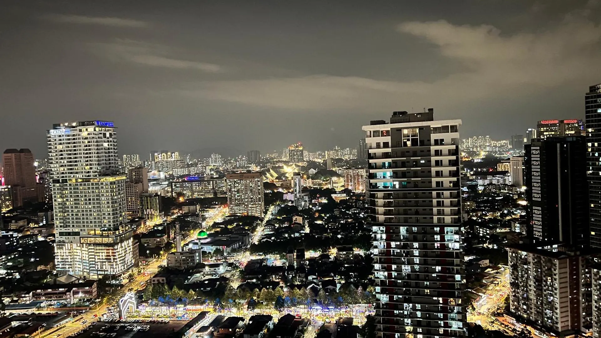 Apartment Mercu Summer Suites Klcc By Sweet Home Kuala Lumpur